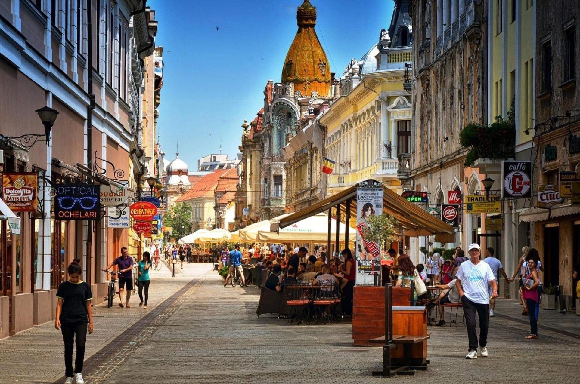 Relax Old Town Apartment Орадя Экстерьер фото